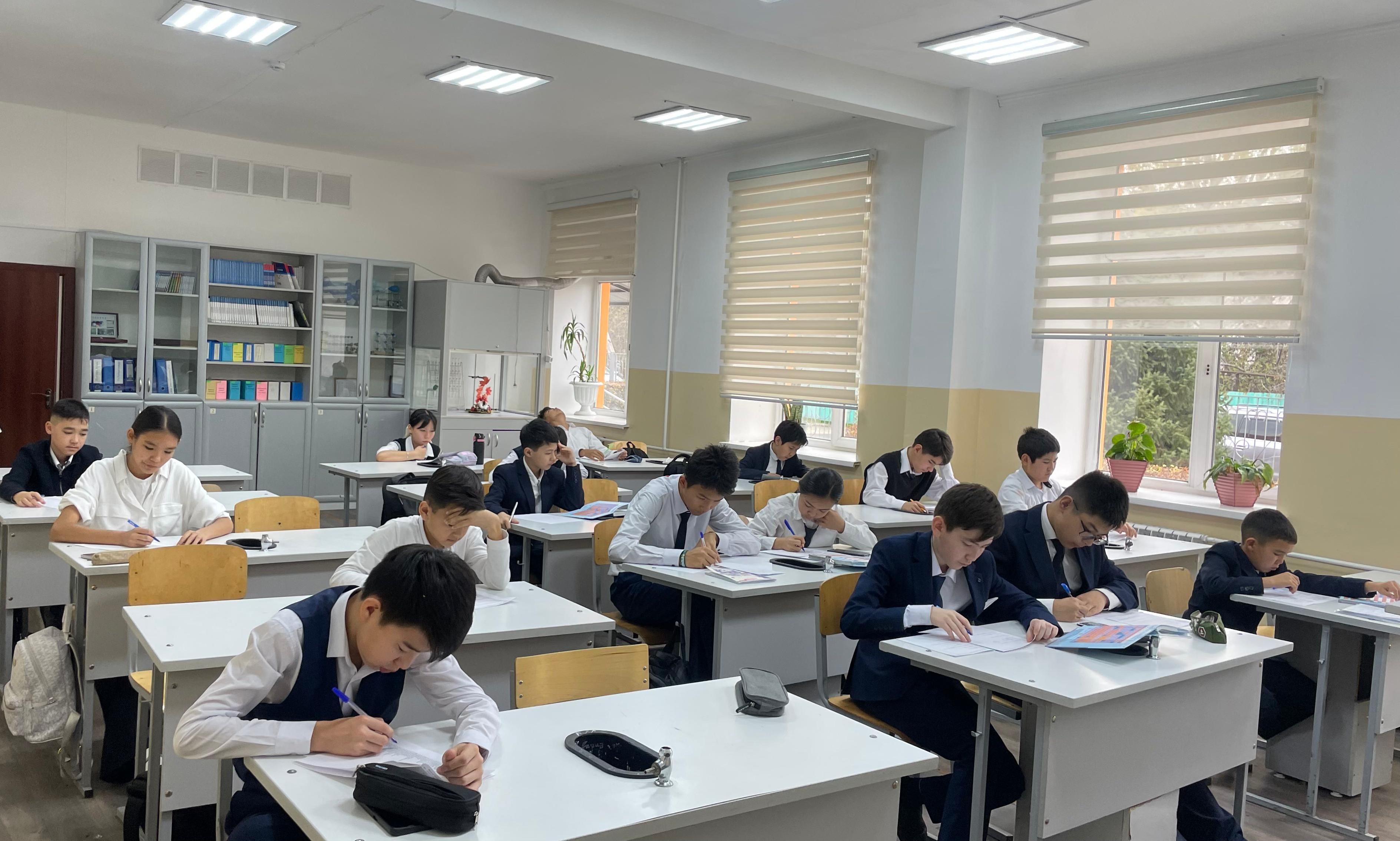 7-8 сыныптар арасында мектепшілік пәндік олимпиада өтті.